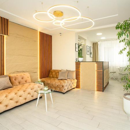 7 Hills Rooms พอดโกริกา ภายนอก รูปภาพ
