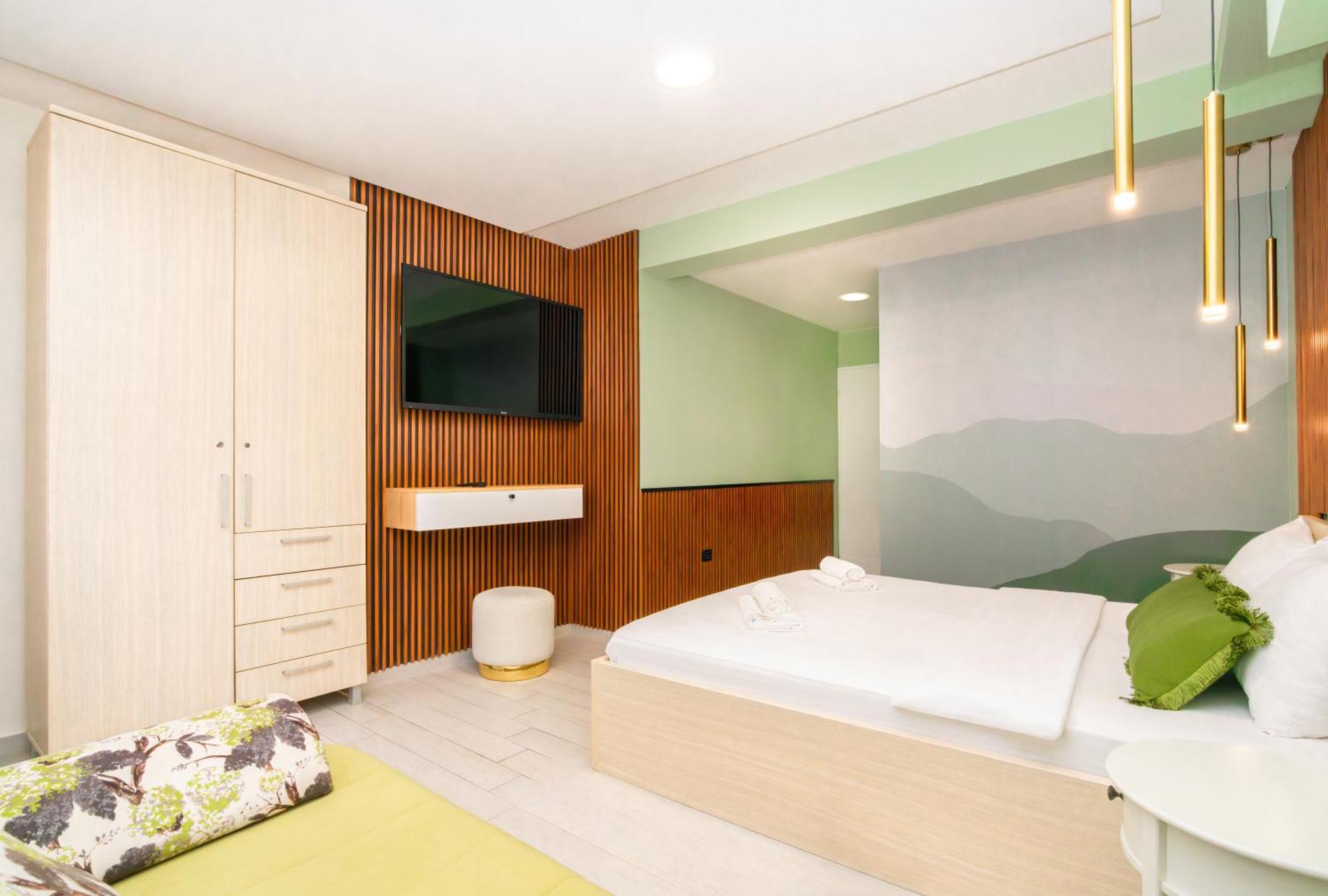 7 Hills Rooms พอดโกริกา ภายนอก รูปภาพ